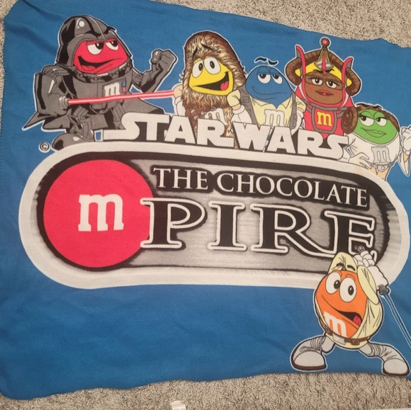 M&M and Star Wars Blanket - Picture 1 of 6